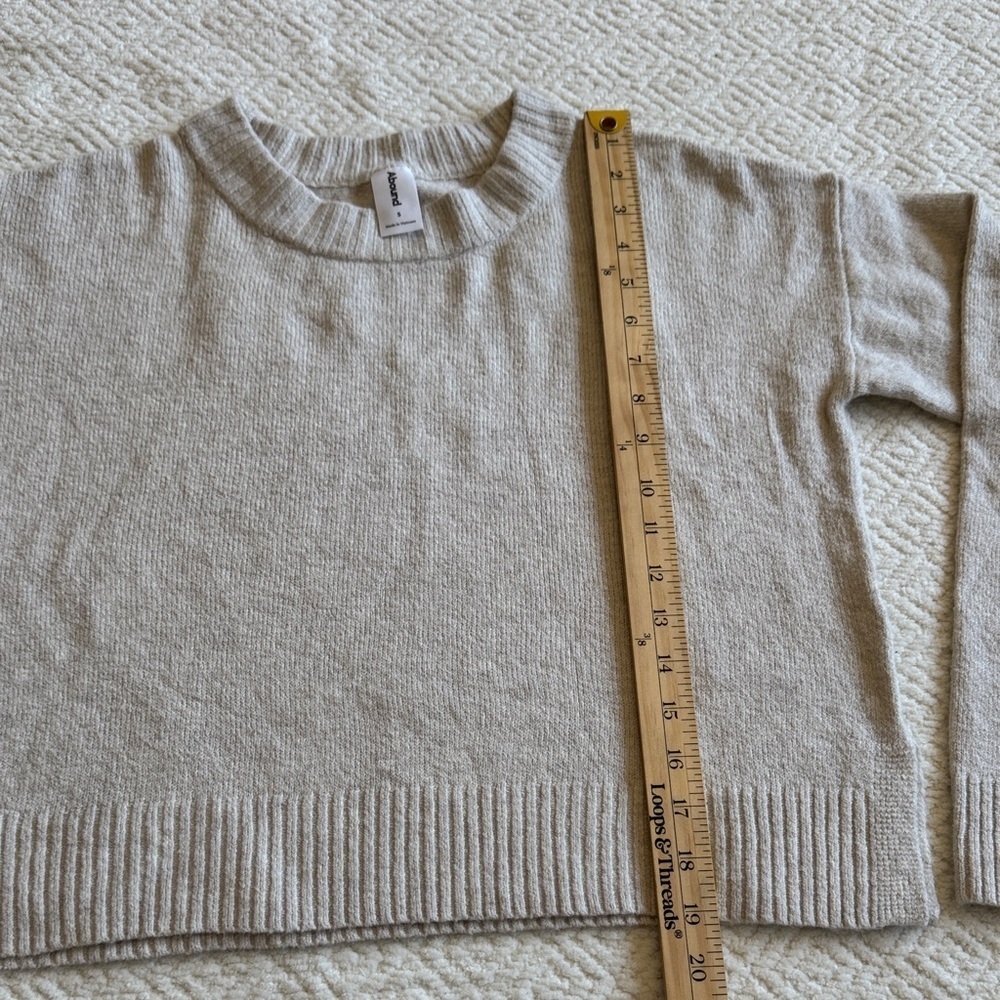 Abound Beige Crew Neck Sweater Sz S - Picture 4 of 6